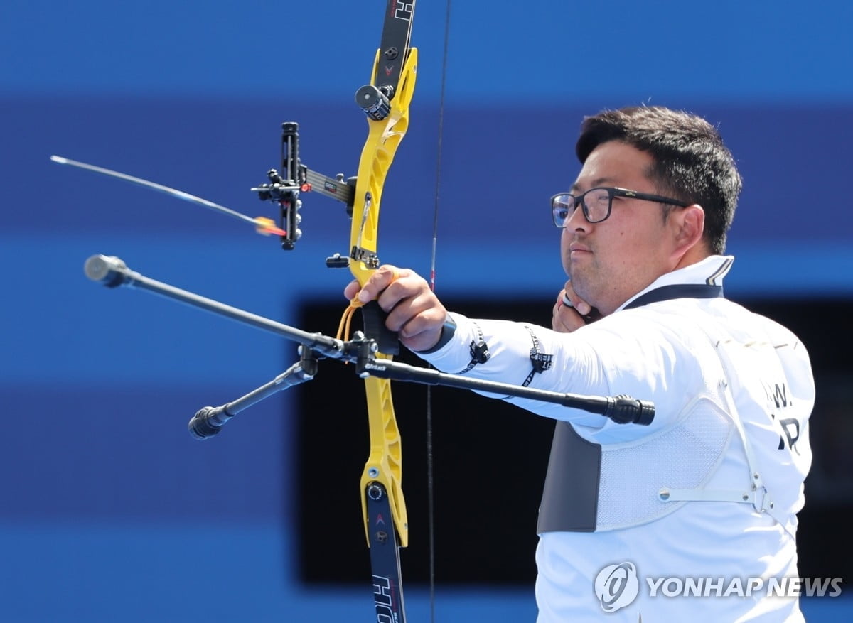 切尔西本赛季第3次单场领至少6张黄牌，将面临7.5万镑罚款