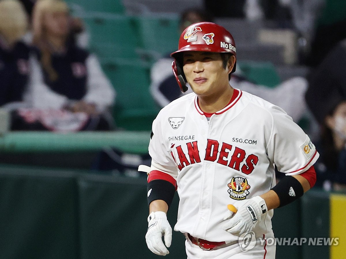 ⚽欧冠战报：亚马尔低射难救主 万德森助攻双响 十人巴萨1-2不敌摩纳哥