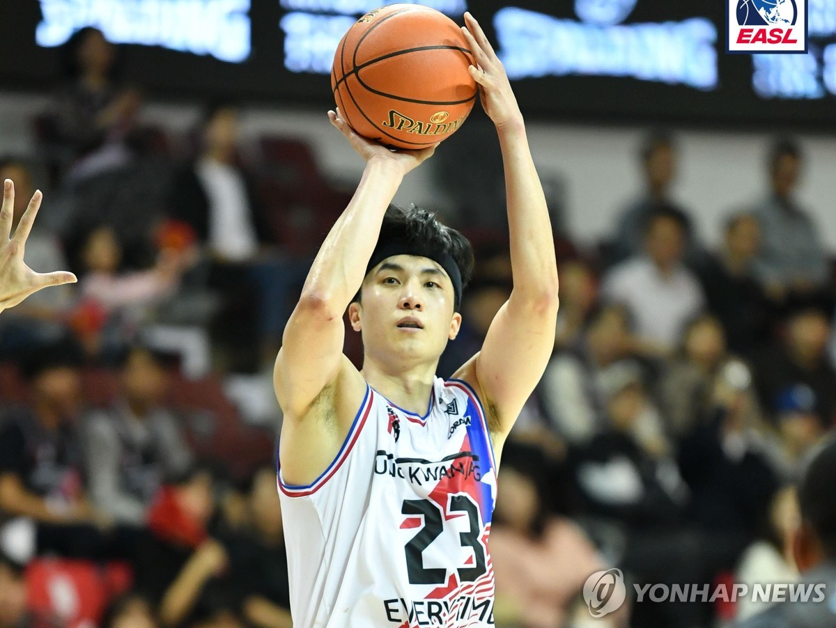阿拉维斯禁区首球送点 米拉点射破门 赫塔菲2-0阿拉维斯